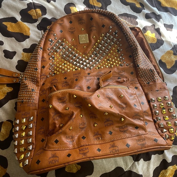 Mcm bookbag